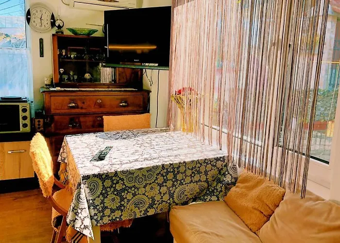 Apartment нouse With Cute Little Yard Plovdiv